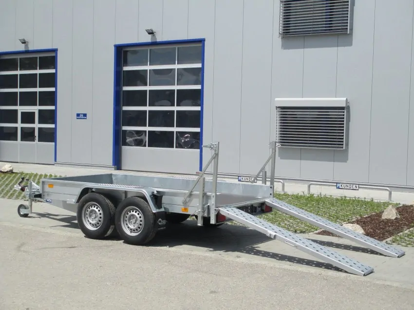 Přepravník stavebních strojů B2732HTP